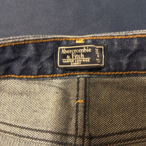 Abercrombie & Fitch Harper Low Rise Short - Picture 4 of 8